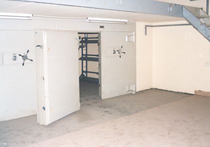 Advena Weapon Lockers